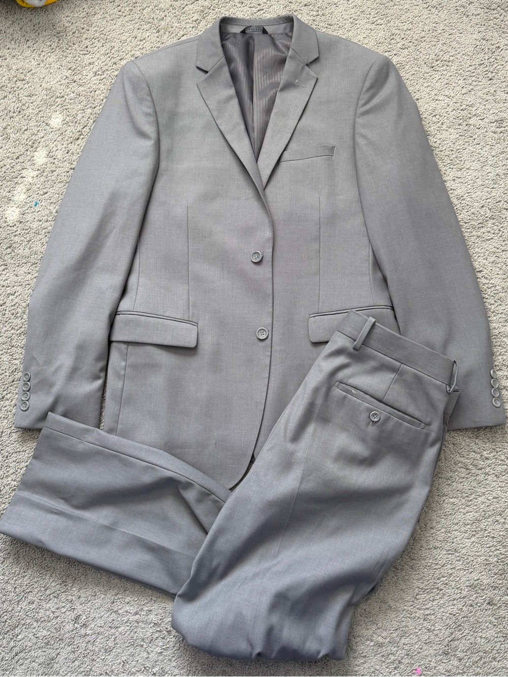 Caravelli Slim 2 Piece Suit 40L 34W Light Grey Superior 150s Wool Blend